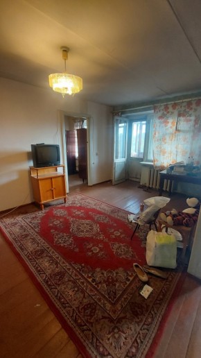 пр-кт. Космонавтов,49а в Красноуфимске - krasnoufimsk.yutvil.ru