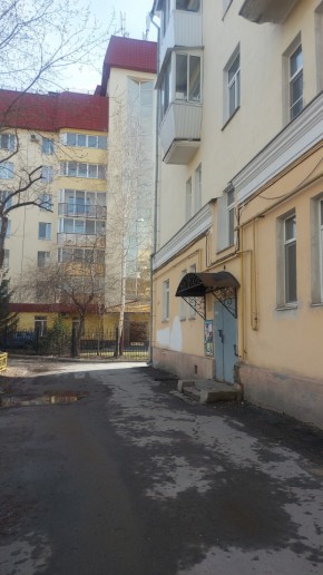 ул. Челюскинцев,70 в Красноуфимске - krasnoufimsk.yutvil.ru - фото 1
